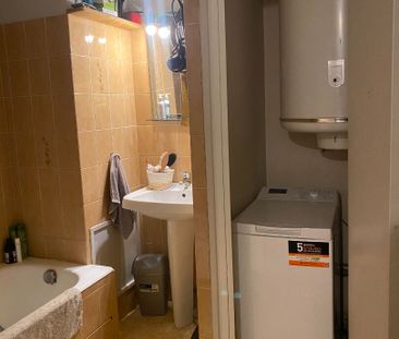 Location Appartement 2 pièces 41m² - Photo 5