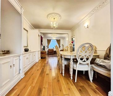 Woodland Gardens, Isleworth, TW7 6LR - Photo 3