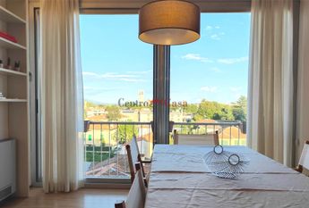 Signorile appartamento di 176 mq. ristrutturato, con vista panoramica