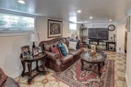 For Lease - 149 Lambton Avenue, Toronto, Ontario - Photo 3