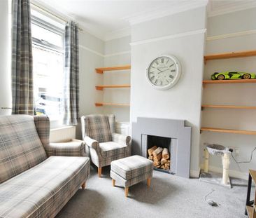 2 bedroom terraced house to rent - Photo 1