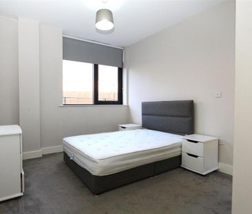 Studio to rent - Photo 6