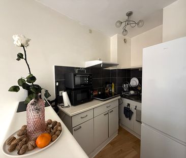 Location Appartement 2 pièces 37m² - Photo 5