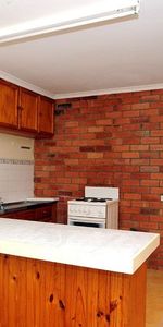 Neat and Cosy Living - Photo 3