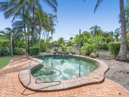 12/1 Quetta Close, Manoora QLD 4870 - Apartment For Rent | Domain - Photo 5