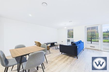 Apartment to Rent: Shale Lane, M5 - Photo 3