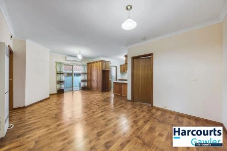 10A Mary-Alice, Para Hills SA 5096 - Photo 3