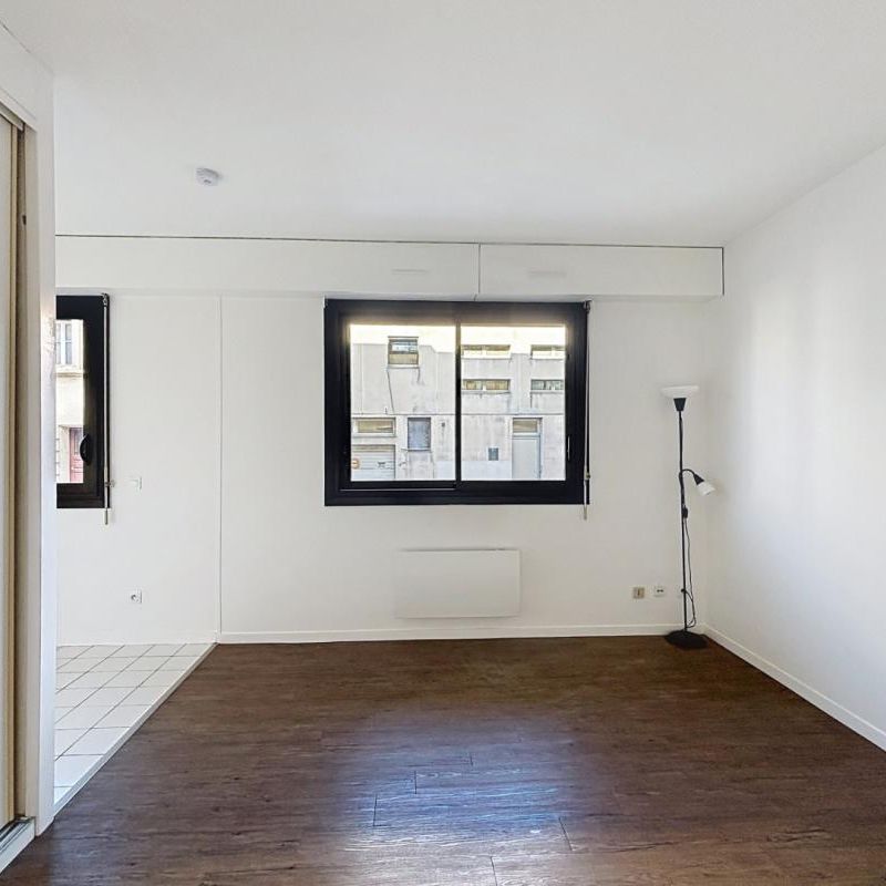 Location Appartement 1 pièce 21m² BORDEAUX 33000 - Photo 1