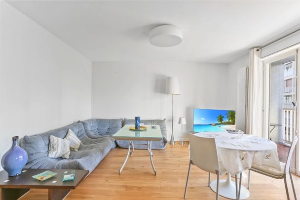 Tout savoir sur cet appartement dans le quartier Dupleix-Motte Picquet, à Paris 15ème - Photo 1