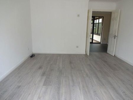 3 bedroom house to rent - Photo 3