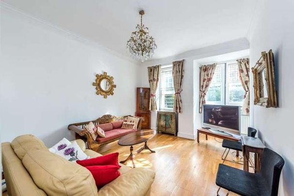 Lower Sloane Street, Chelsea, SW1W - Photo 1