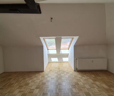 Gemütliche 4-Zimmer Dachgeschoßwohnung im Zentrum Leoben - 3er WG t... - Photo 5