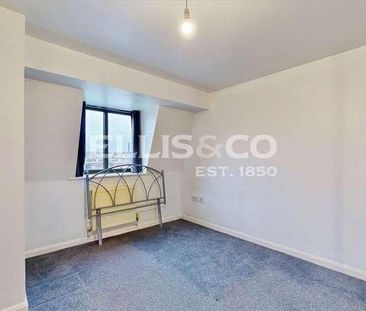 William Perkin Court, Greenford Road, Greenford, UB6 - Photo 5