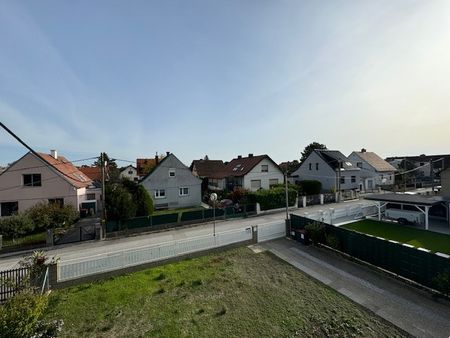 ERSTBEZUG - Dieses sehr schöne, TOP renovierte (2024) Einfamilienhaus in , mit 2 Wohneinheiten liegt in einer kleinen ruhigen Siedlung! - Photo 2