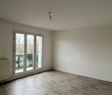 À louer Appartement T3 79.00 m - Photo 1