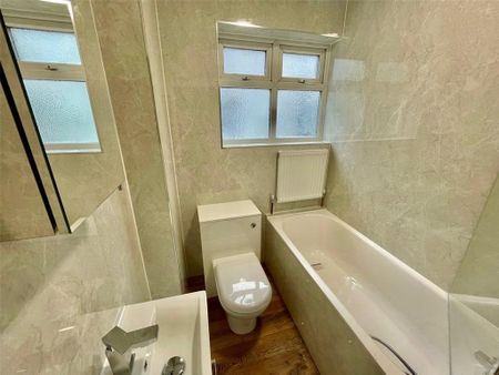 2 bedroom maisonette to rent - Photo 5