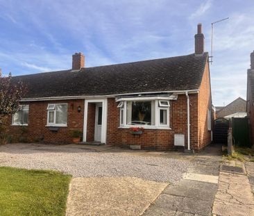 2 bedroom bungalow to rent - Photo 2