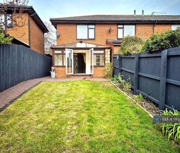 2 bedroom semi-detached house to rent - Photo 6