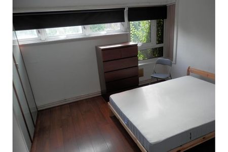 3 bedroom maisonette to rent - Photo 4