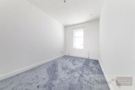 Oakfield Terrace, Newcastle upon Tyne - Photo 3