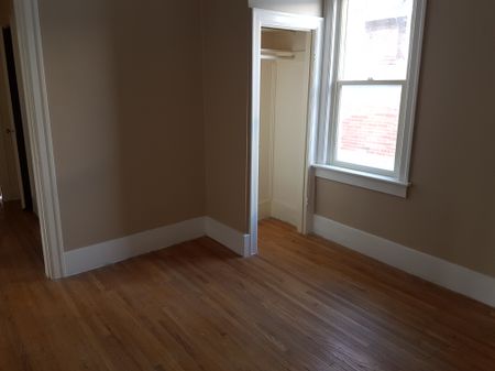 1411 KING 3 BEDROOMS - Photo 4