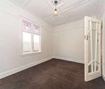 2-Bedroom Home Near Wellington Airport - Photo 2