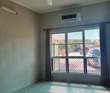 Charming 1-Bedroom Unit with Courtyard – Quiet City Living - Photo 3