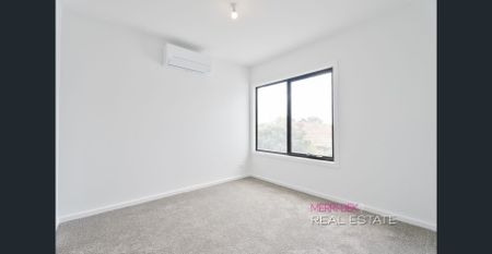 Spacious, Stylish & Super Convenient—Don’t Miss This! - Photo 5