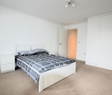 4 bedroom house to rent - Photo 2