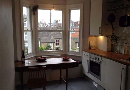 2 Bed Flat, Sandrock Road, SE13 - Photo 4