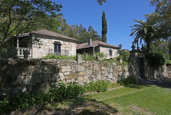 Luxury 6 bedroom Detached House for rent in O Rosal, Galicia