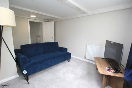 1 Bedroom Apartment, Chester - Photo 2