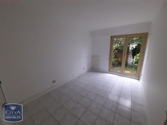Location Appartement 2 pièces 46m² TROUVILLE SUR MER 14360 - Photo 1
