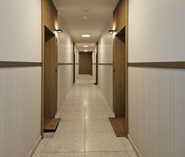 Nowiutkie dwa pokoje w apartamentowcu - Zdjęcie 5