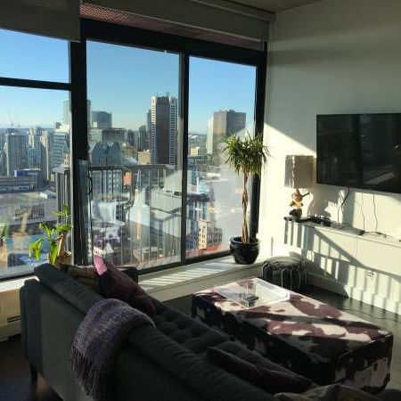 Furnished Woodwards Penthouse (1BR) - Photo 3