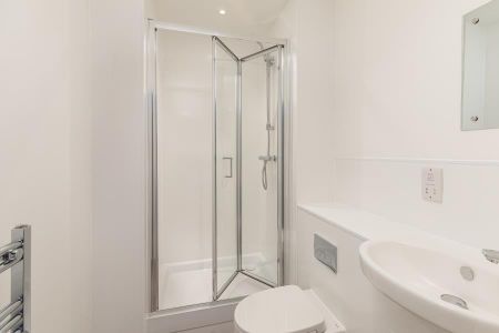 Studio to rent - Photo 5