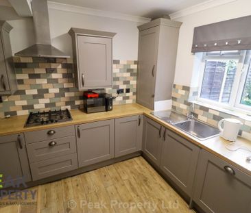 Room 4, Napier Avenue, Southend On Sea - Photo 4