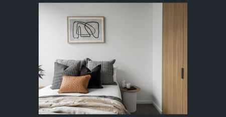 Urban Chic Apartment with City Views - Photo 3