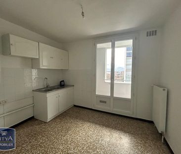 Location Appartement 4 pièces 66m² ECHIROLLES 38130 - Photo 3