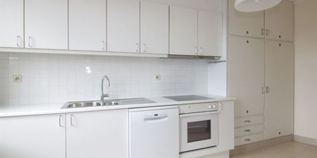 Appartement te huur in Kortrijk voor € 795 met 2 slaapkamers - Photo 4