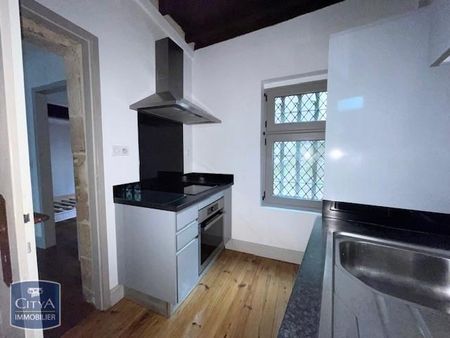 Location Appartement 2 pièces 75m² PERIGUEUX 24000 - Photo 2