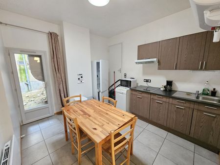 Location Appartement 2 pièces 55m² CHALAMONT 01320 - Photo 5