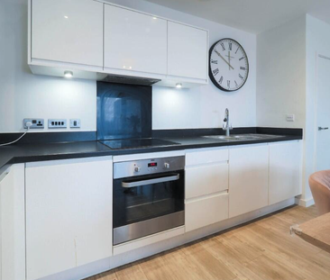 2 bedroom flat to rent - Photo 6