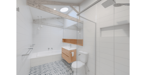 Warm, Inviting and Wonderfully Convenient - Photo 1