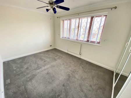 5 bedroom detached house to rent - Photo 4
