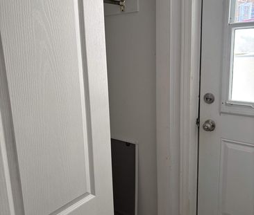 4 1/2, Disponible Le 1e Mars - Photo 1