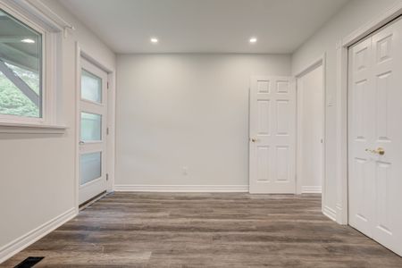 For Lease - 144 Willow Lane Unit# Main, Newmarket, Ontario - Photo 4