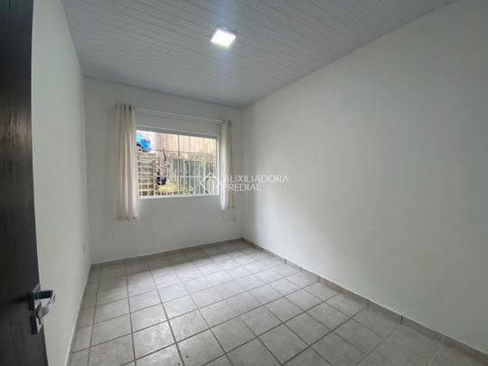 Casa com 2 quartos e 82m² para alugar em Centro, Florianópolis. - Photo 1
