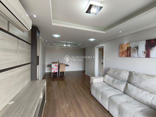 Apartamento com 2 quartos e 86m² para alugar em Vila Veranópolis, Cachoeirinha. - Photo 1