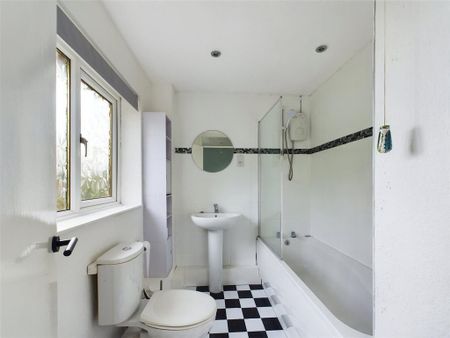 1 bedroom semi-detached house to rent - Photo 5